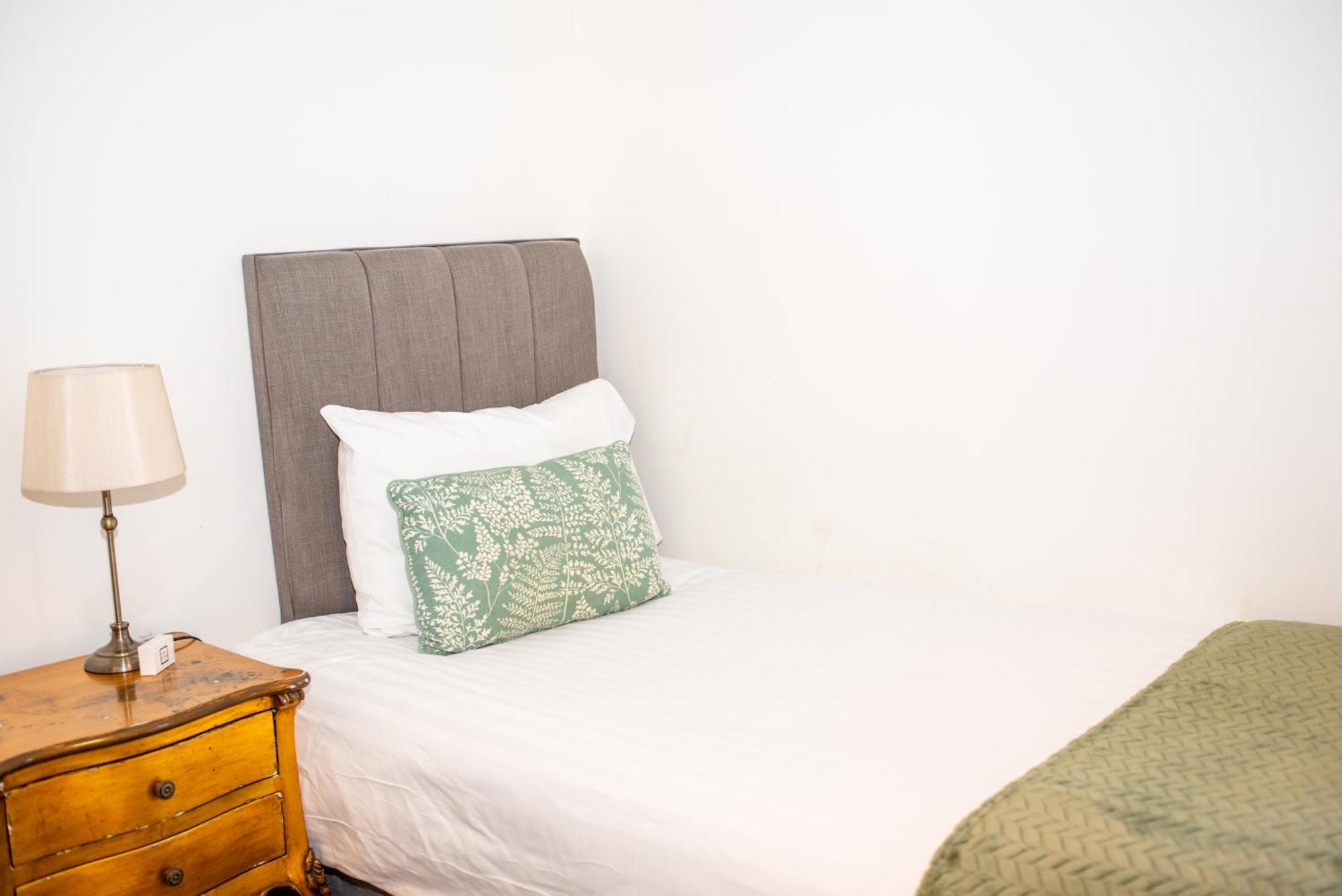 The Retreat New Forest, Hinton Christchurch  Buitenkant foto